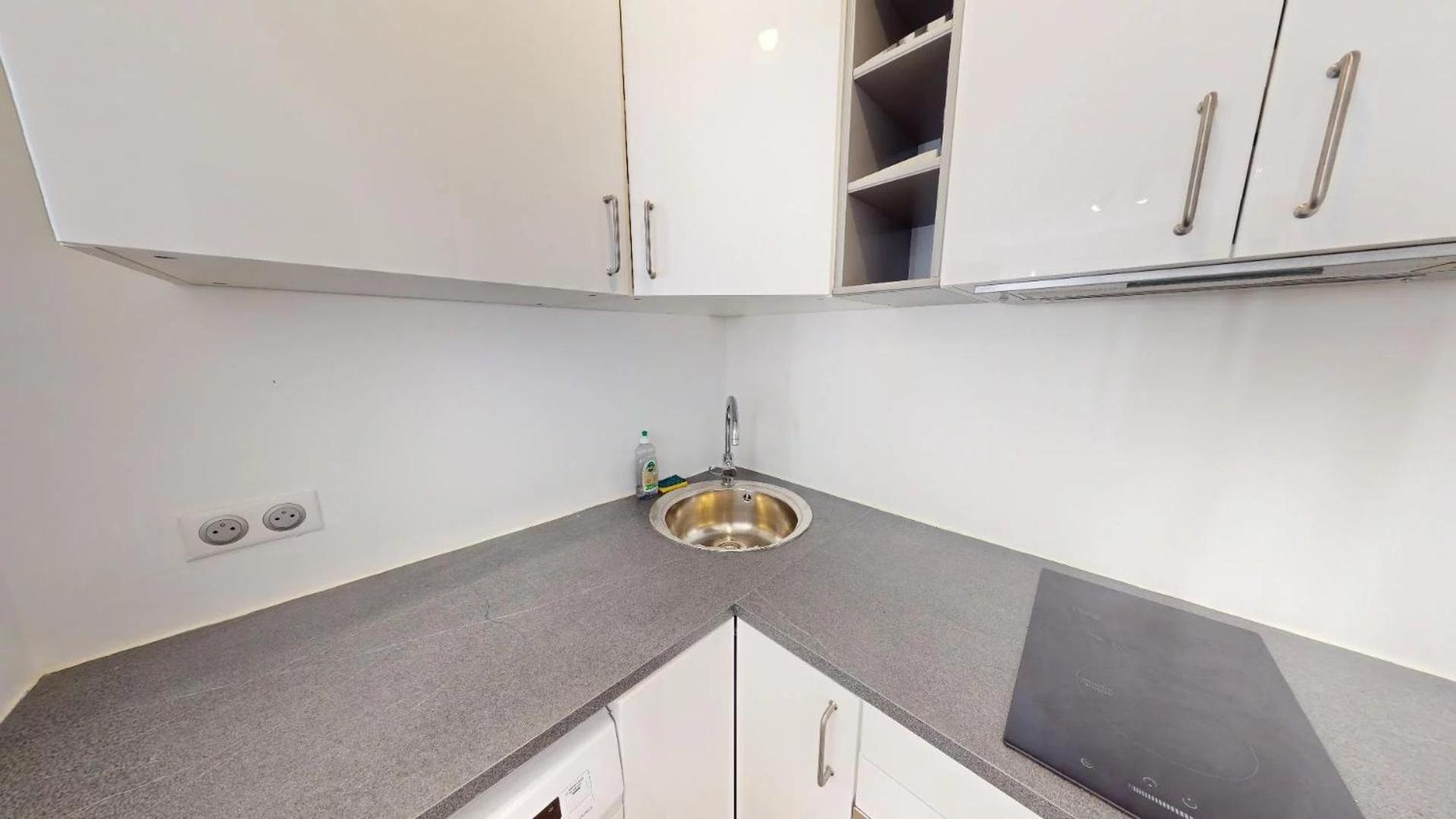 Appartamento Nice Appartement For 2 Adults With Portable Air Conditioner