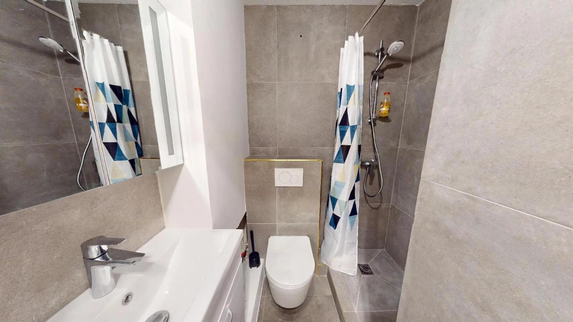 Nice Appartement For 2 Adults With Portable Air Conditioner Appartamento Nizza