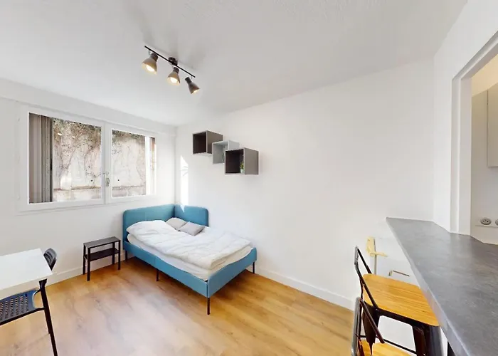 Nice Appartement For 2 Adults With Portable Air Conditioner