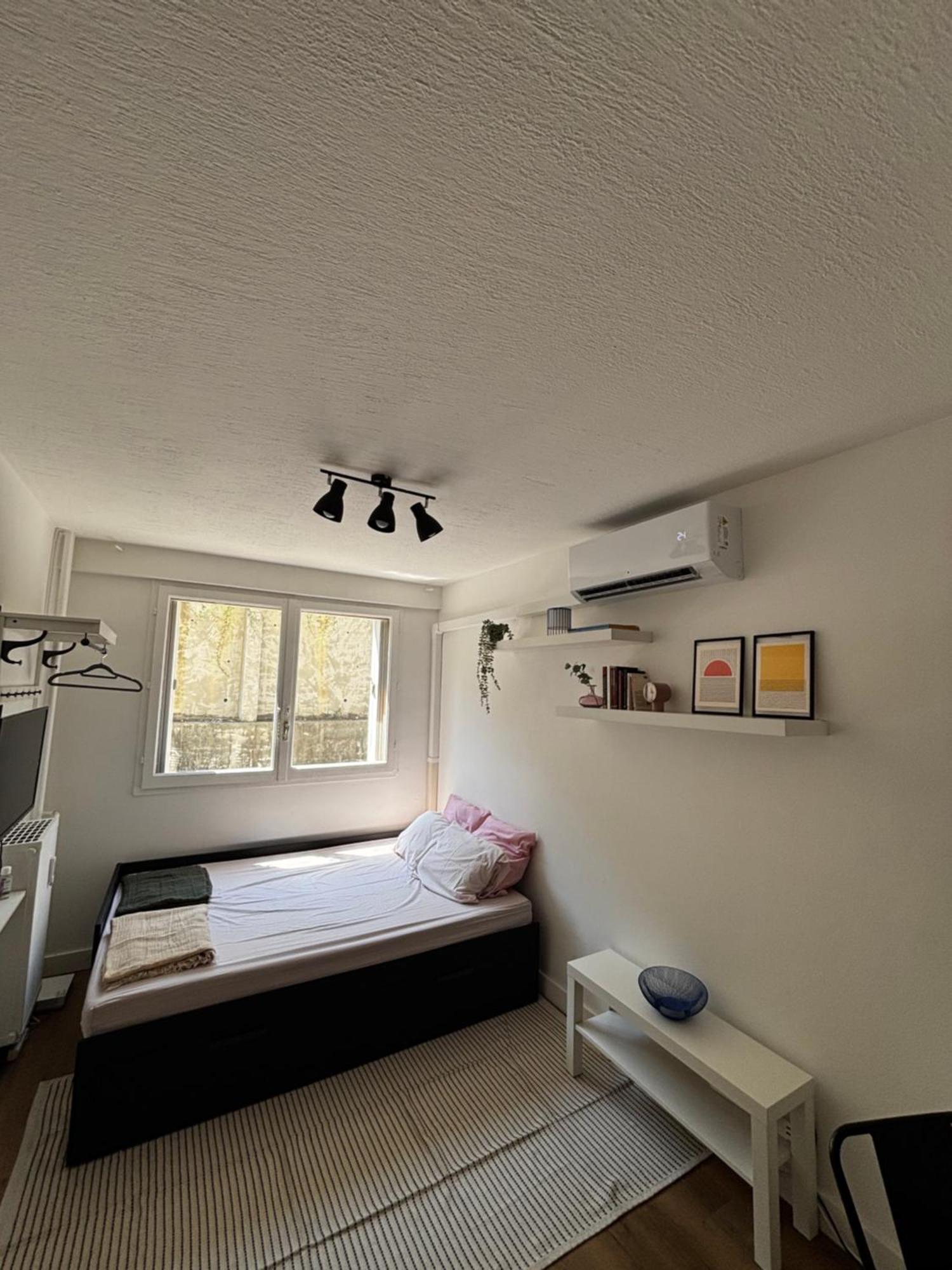 Appartement For 2 Adults With Air-conditioning Nice